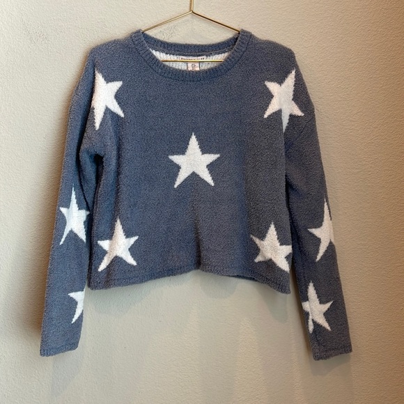 Sincerly Jules Sweaters - NWT Sincerely Jules Plush Star Sweater Size Small
